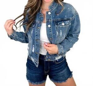 NEW VOCAL APPAREL distressed cotton blend long sleeve denim jacket in medium was